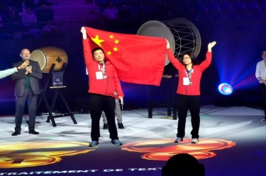 问鼎天下冠军！陈良杰斩获天下手艺竞赛金奖