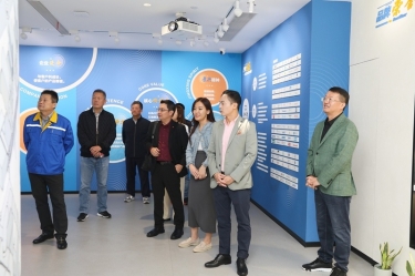 马来西亚巴生西港控股集团董事总司理拿督Eddie Lee一行莅临优发国际纸业调研交流